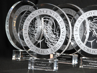 Sobre el Banco 4 sobre banco premio ie