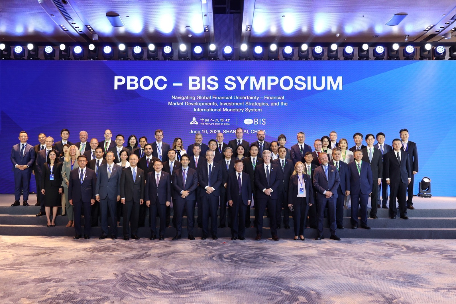 simposio-bis-shanghai-banco-popular-china-foto-familia-2026010 Foto familia simposio bis shangai